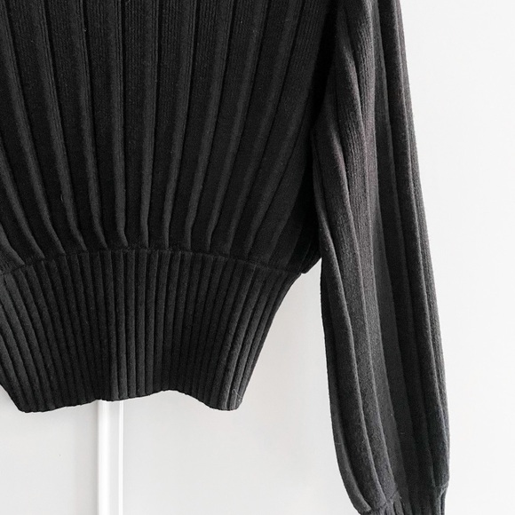 Wilfred Thais Cardigan (Black) - Picture 6 of 9